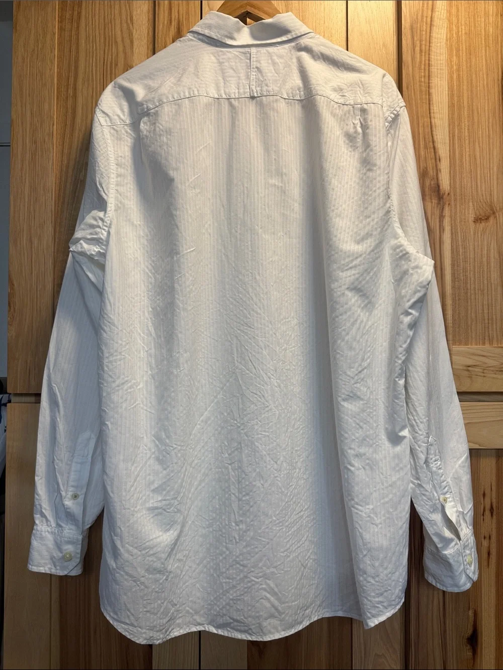 Men’s Banana Republic White Long-Sleeve Dress Shirt